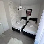 Cube A Apartman Medulin