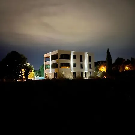 Cube A Medulin