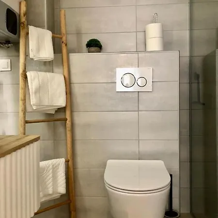 Cube A Apartment