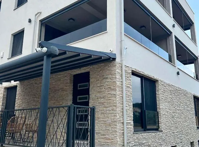 Cube A Apartment