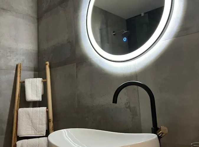 Apartment Cube A *